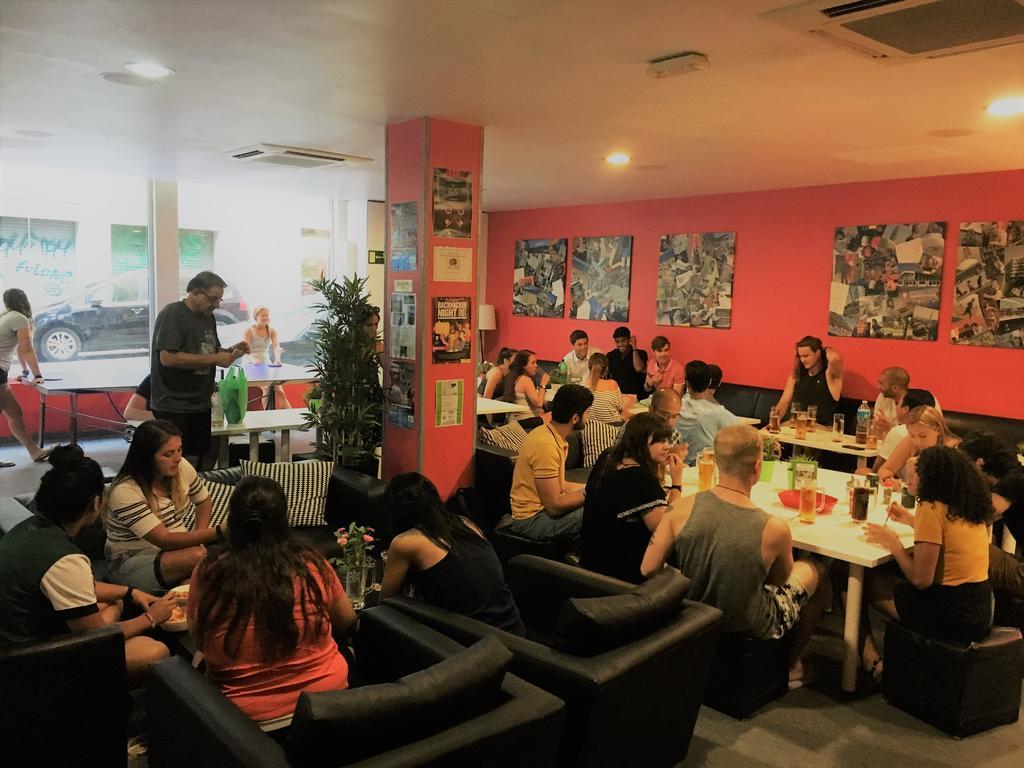 Hellobcn Youth Albergue